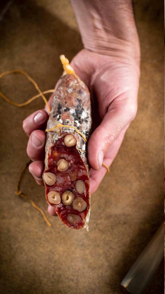 Las Dinas - Salame con Avellanas (Precio x Kilo)